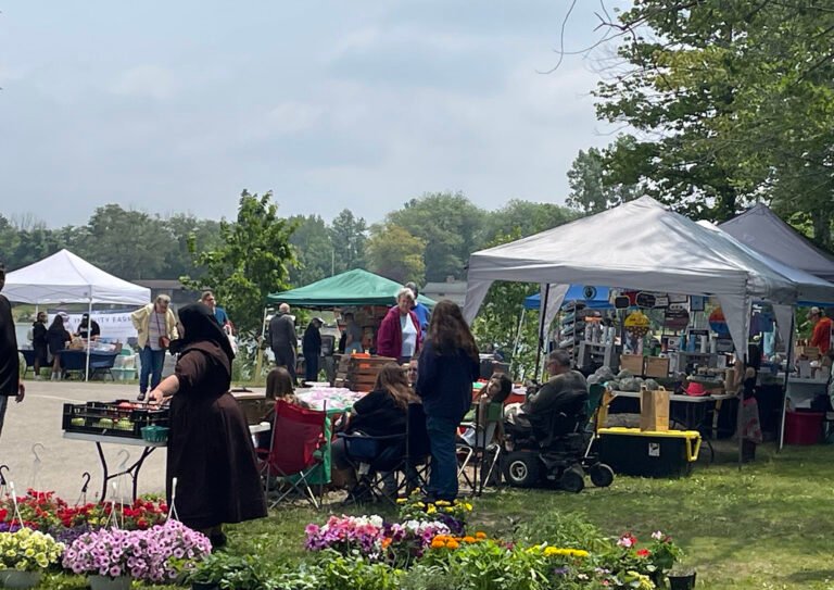 Beaverton Farmers Market Ross Lake