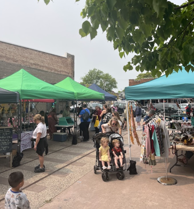 City of Gladstone Farmers Market